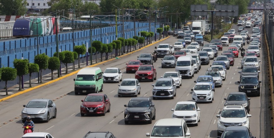 EL AICM SUFRE UN CAOS VIAL