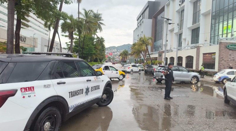 INTENSIFICAN LABORES DE VIALIDAD EN ACAPULCO ANTE LLUVIAS