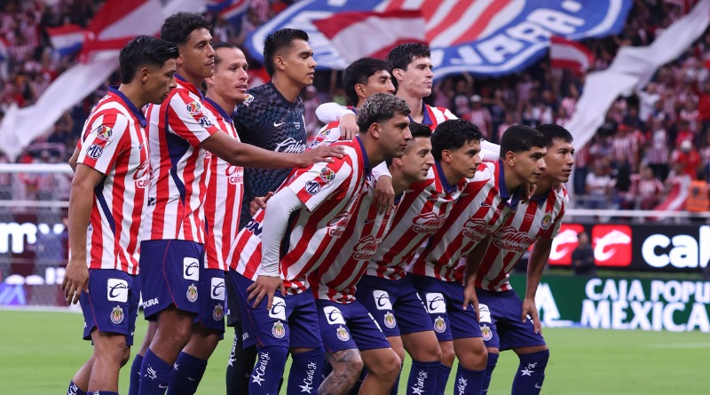 CHIVAS ESTÁ OBLIGADO A SER CAMPEÓN: LUIS ROMO
