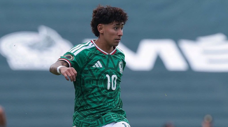 CON ÉXITO OPERAN A SANTIAGO SANDOVAL EN GUADALAJARA