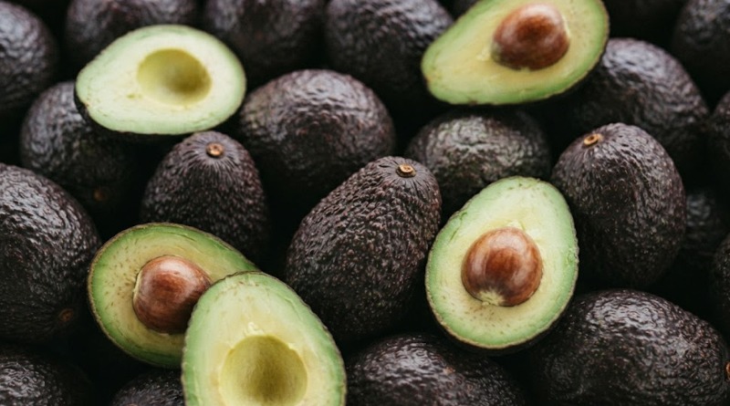 DEMANDAN CASTIGO PARA AGUACATE MEXICANO EN EU