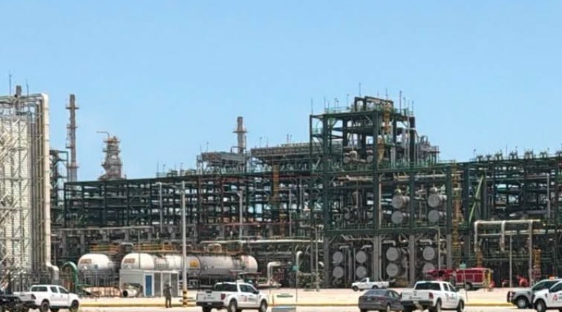 EN PEMEX FALLAN LOS CONTRATOS MIXTOS