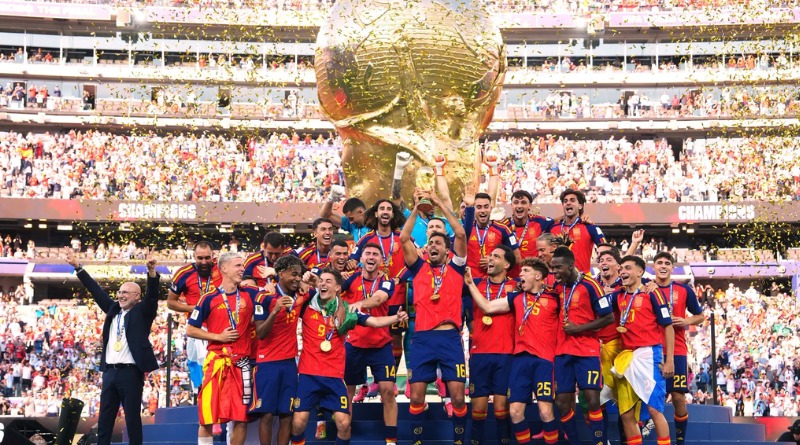 ESPAÑA LIDERA EL RANKING FIFA MIENTRAS MÉXICO ASCIENDE AL TOP 10