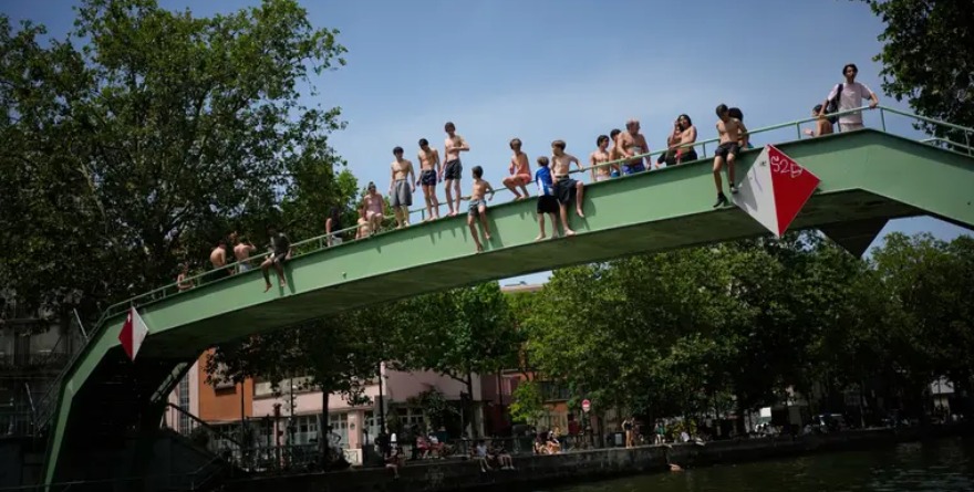 FRANCIA DOCUMENTA AUMENTO DEL 30% DE DECESOS EN OLA DE CALOR