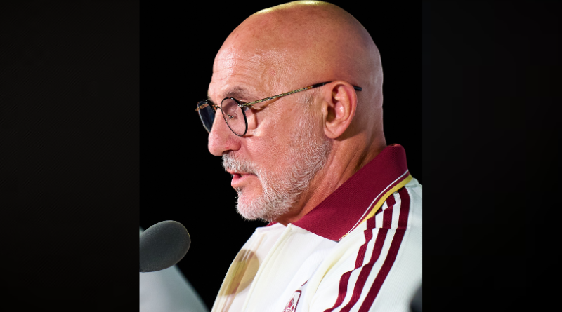 LUIS DE LA FUENTE LLEVA AL TRI A SER FAVORITO INDISCUTIBLE DEL TÍTULO