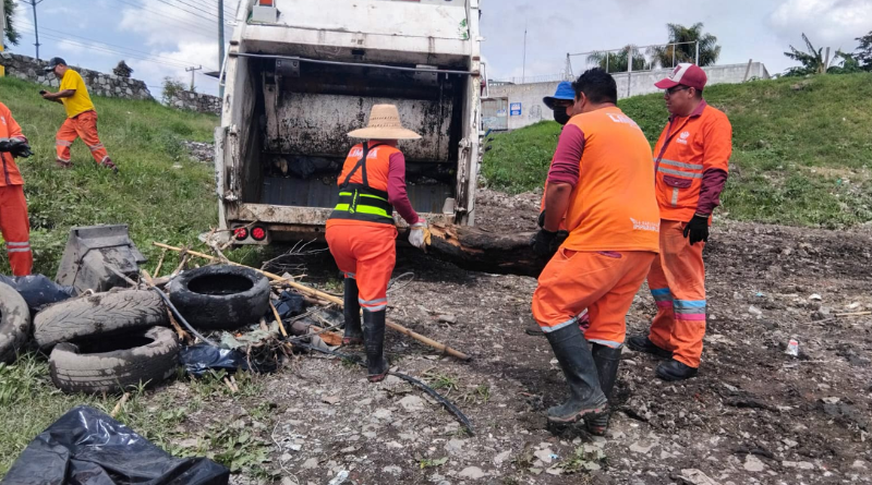MEDIDAS PREVENTIVAS CONTINÚAN EJECUTÁNDOSE EN PUENTE NEGRO