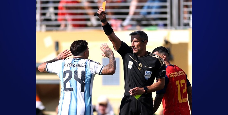 NUEVA POLÉMICA PROTAGONIZADA POR ENZO CONCLUYE CON EXPULSIÓN EN FINAL DEL MUNDIAL