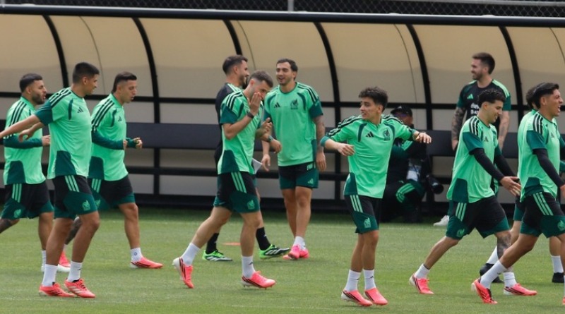 REINA BUEN AMBIENTE EN ENTRENAMIENTO DEL SELECCIONADO TRICOLOR
