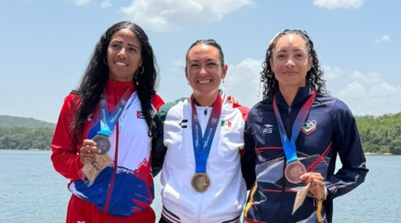 REMO MEXICANO CONQUISTA OROS EN SANTO DOMINGO 2026