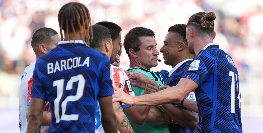 TRAS BATALLA ARDUA, FRANCIA ALCANZA CUARTOS DEL MUNDIAL