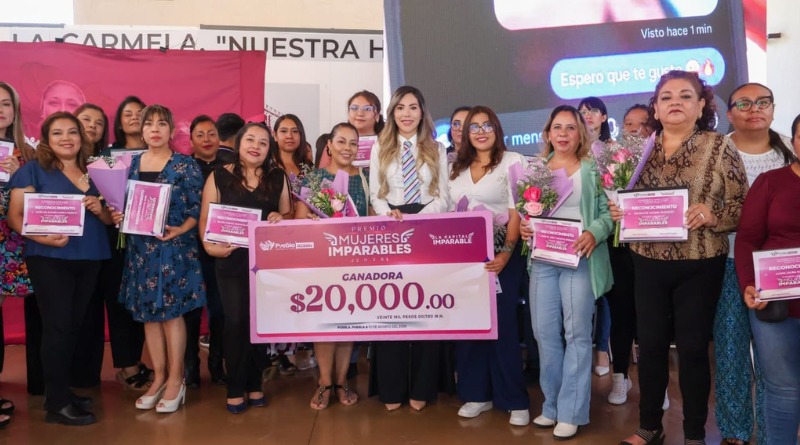 50 MUJERES EMPRENDEDORAS SON PREMIADAS EN PUEBLA