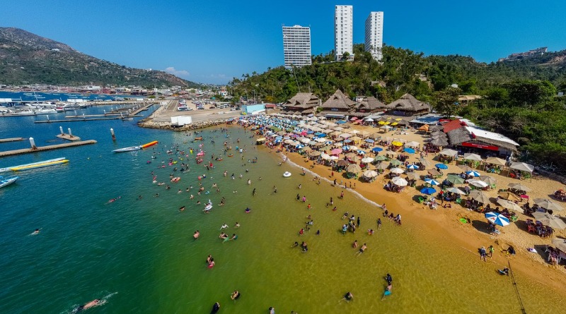 ACAPULCO BRILLA CON 90% DE OCUPACIÓN EN EL VERANO