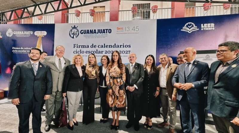 FIRMAN LOS CALENDARIOS ESCOLARES 2026-2027 PARA GUANAJUATO.