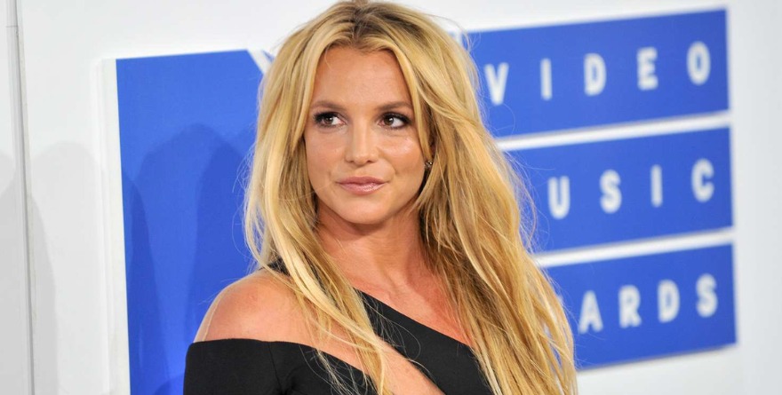 BRITNEY SPEARS ASEGURA SENTIRSE COMO MADRE FRACASADA