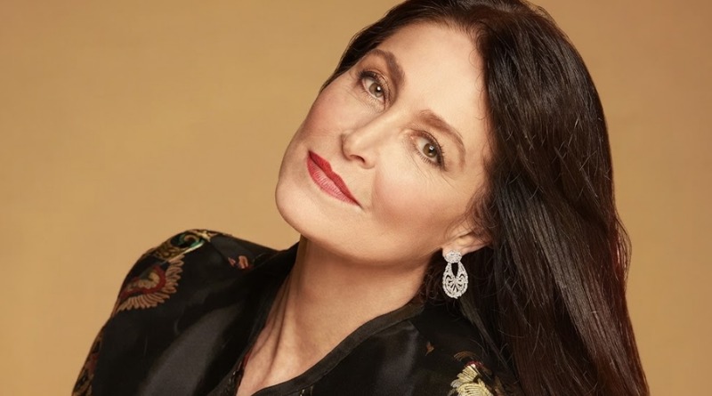DANIELA ROMO MUESTRA SU GRATITUD A LA VIDA