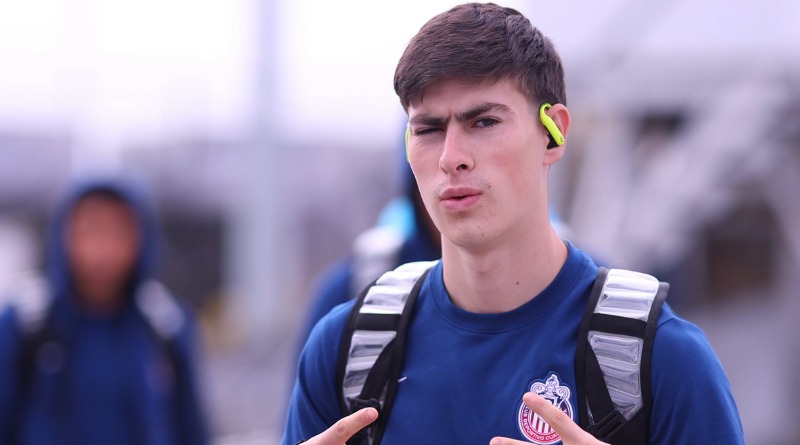 DE MARCHARSE ‘HORMIGA’, CHIVAS NO IRARÁ POR OTRO DELANTERO