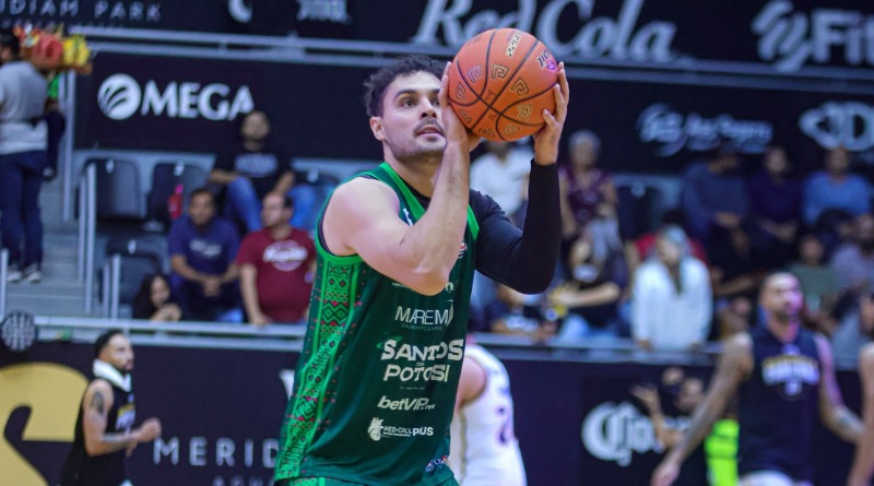 EL PRIMERO DE LA SERIE: PANTERAS VENCE VINIENDO DE ATRÁS