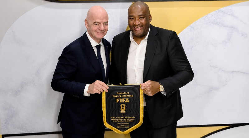 INFANTINO RECONOCE A SUDÁFRICA COMO AMIGO DE ÁFRICA