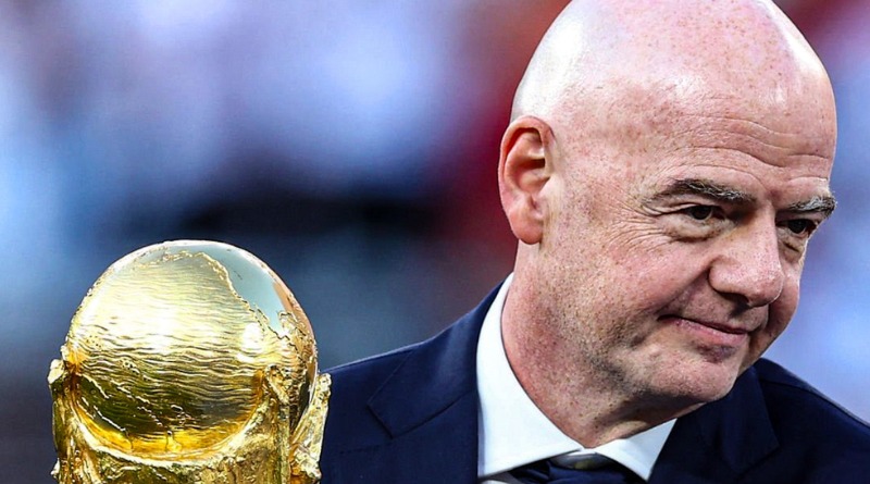 INFANTINO RETROCEDE CON SU PLAN