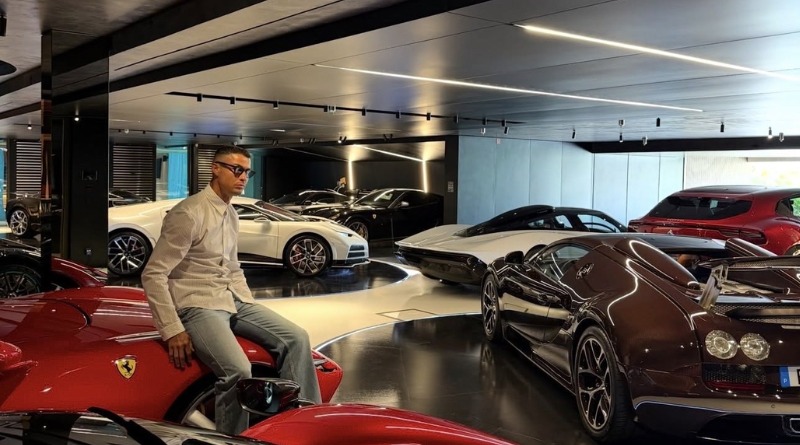LA COLECCIÓN DE AUTOS DEPORTIVOS DE CRISTIANO RONALDO QUE PRESUME