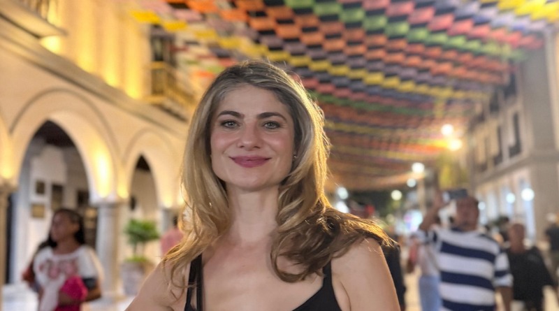 MARÍA AURA OBTIENE PROVECHO DE LOS AÑOS