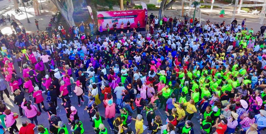 MÁS DE 700 ASISTENTES EN JORNADA DE DEPORTE Y BAILE