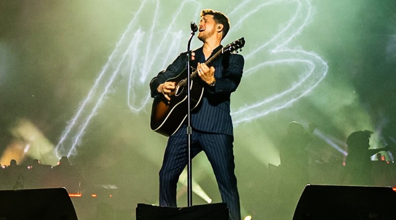 MICHAEL BUBLÉ ENCABEZARÁ APERTURA DEL COLISEO GNP SIN ROD STEWART