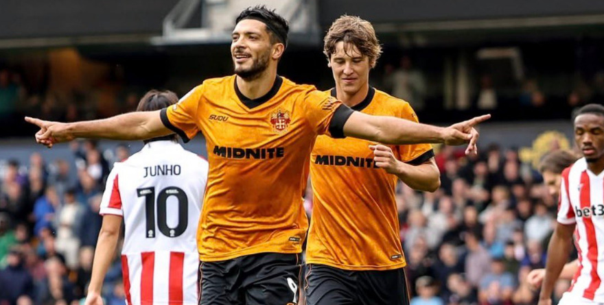 RAÚL JIMÉNEZ CONSIGUE GOL EN TRIUNFO DEL WOLVERHAMPTON