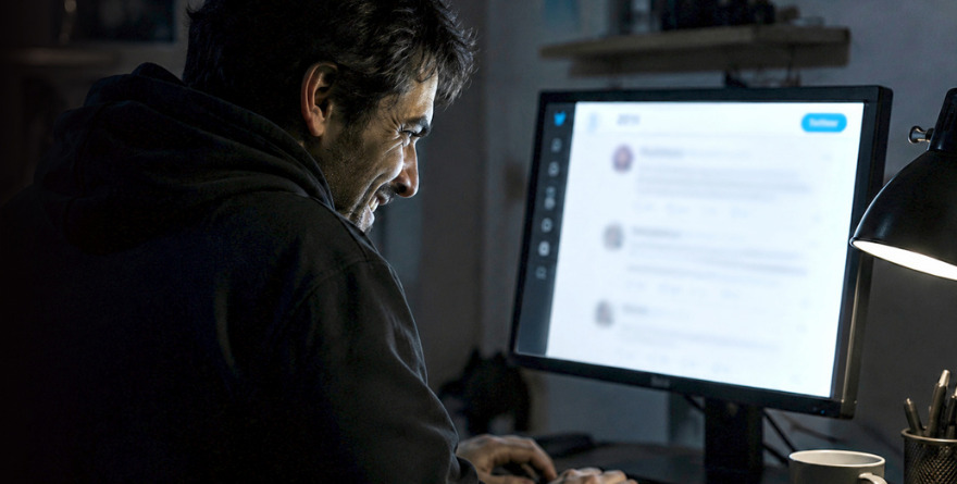 RECUERDA: LAS REDES SOCIALES NO OLVIDAN TUS ESCRITOS