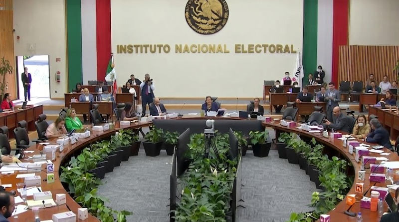 SIN RESOLVER CAMPAÑAS ANTICIPADAS: INE SE VA A VACACIONAR