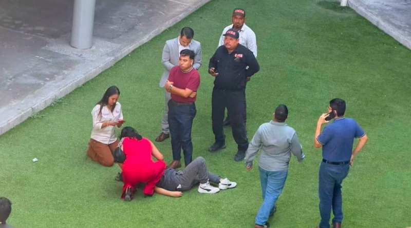 UNIVERSIDAD DE REYNOSA REGISTRA CAÍDA DE TERCER PISO CON PERSONA EN ESTADO GRAVE