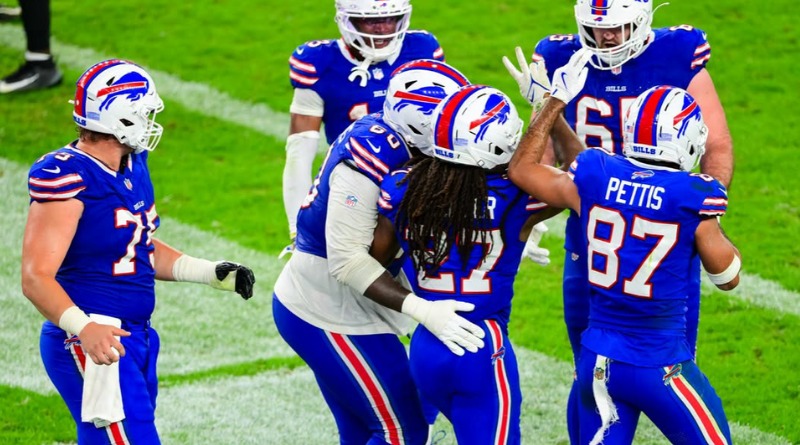 VINIENDO DE ATRÁS, BILLS CIERRAN INVICTOS PRETEMPORADA