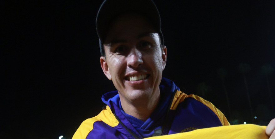 ZAMORA ELEGIDO COACH DEL AÑO POR LA ONEFA