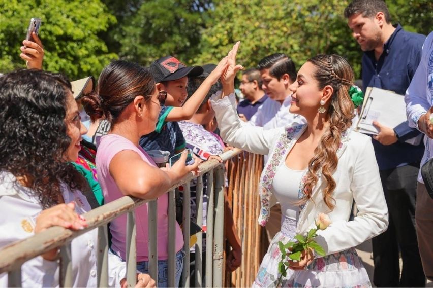 PRESIDE EVELYN SALGADO DESFILE CÍVICO-MILITAR POR EL 216 ANIVERSARIO DE LA INDEPENDENCIA DE MÉXICO