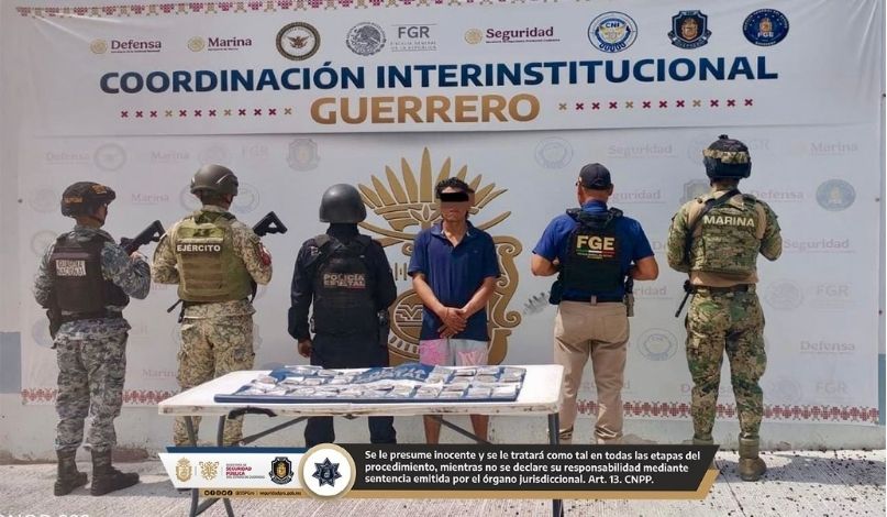 ACCIONES COORDINADAS EN ACAPULCO DEJAN TRES DETENIDOS CON PROBABLE DROGA
