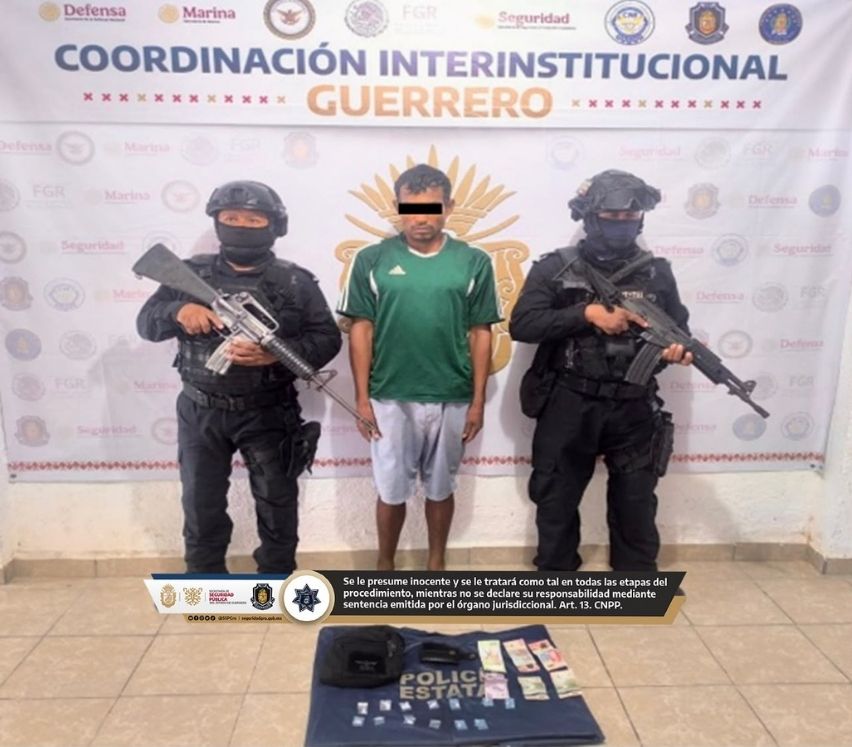 DETIENE POLICÍA A UNA PERSONA CON PROBABLE DROGA