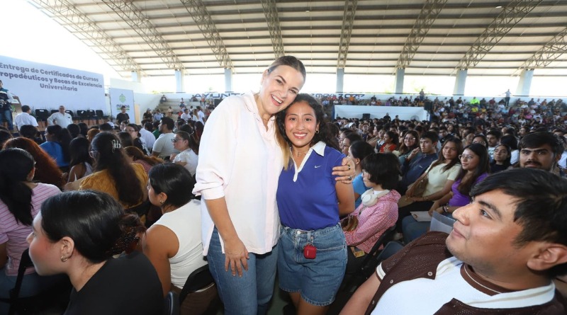 MÉRIDA LANZA BECAS DE EXCELENCIA PARA UNIVERSITARIOS