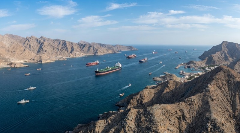 AGUAS DE ORMUZ: INTERCEPTADO SUPERPETROLERO SAUDÍ