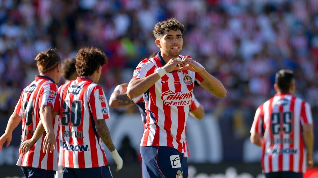 EN CAMINANDO CHIVAS GOLEÓ AL ATLÉTICO DE SAN LUIS