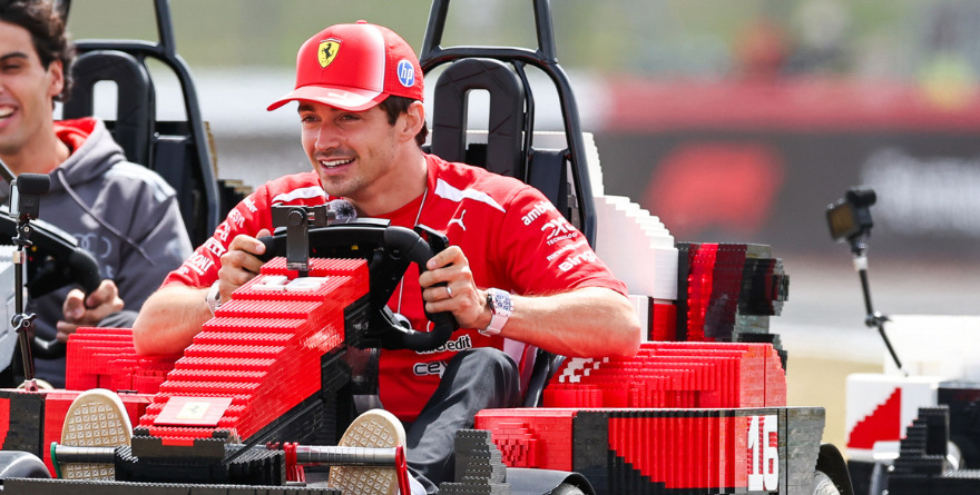 EN MONZA, FERRARI MUESTRA TODO SU COMPROMISO