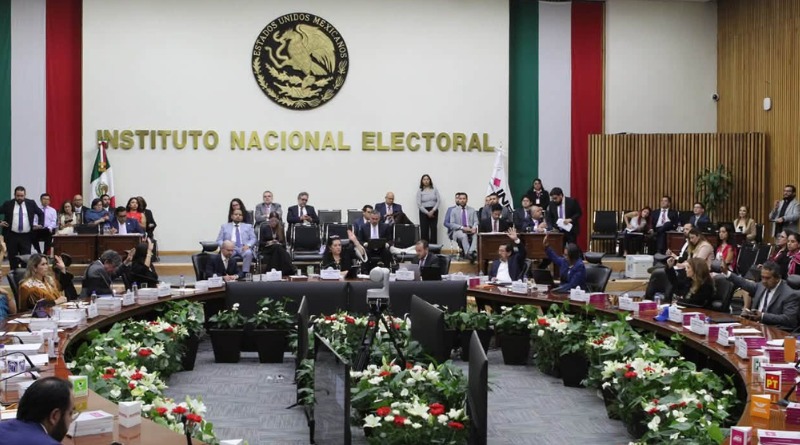 GRUPO ALLEGADO A TADDEI ASUME CONTROL SOBRE QUEJAS DEL INE