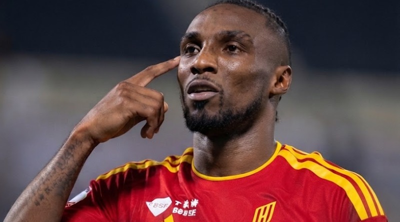 QUIÑONES REGRESA AL GOL EN ARABIA SAUDITA