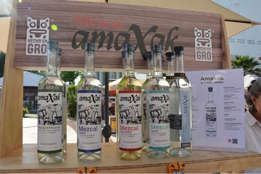 INVIERTEN 7 MDP PARA CERTIFICAR Y COMERCIALIZAR MEZCAL