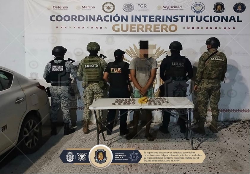 CAEN DOS CON MÁS DE 70 DOSIS DE DROGA EN ACAPULCO