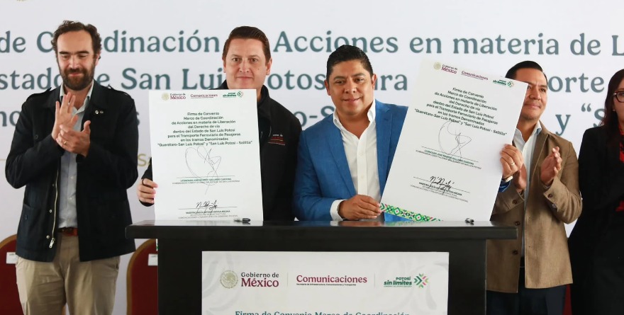 RICARDO GALLARDO CONSOLIDA TREN DE PASAJEROS PARA SAN LUIS
