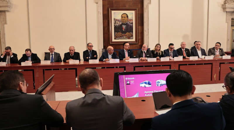 ACUERDAN MESAS DE TRABAJO CON TRANSPORTISTAS