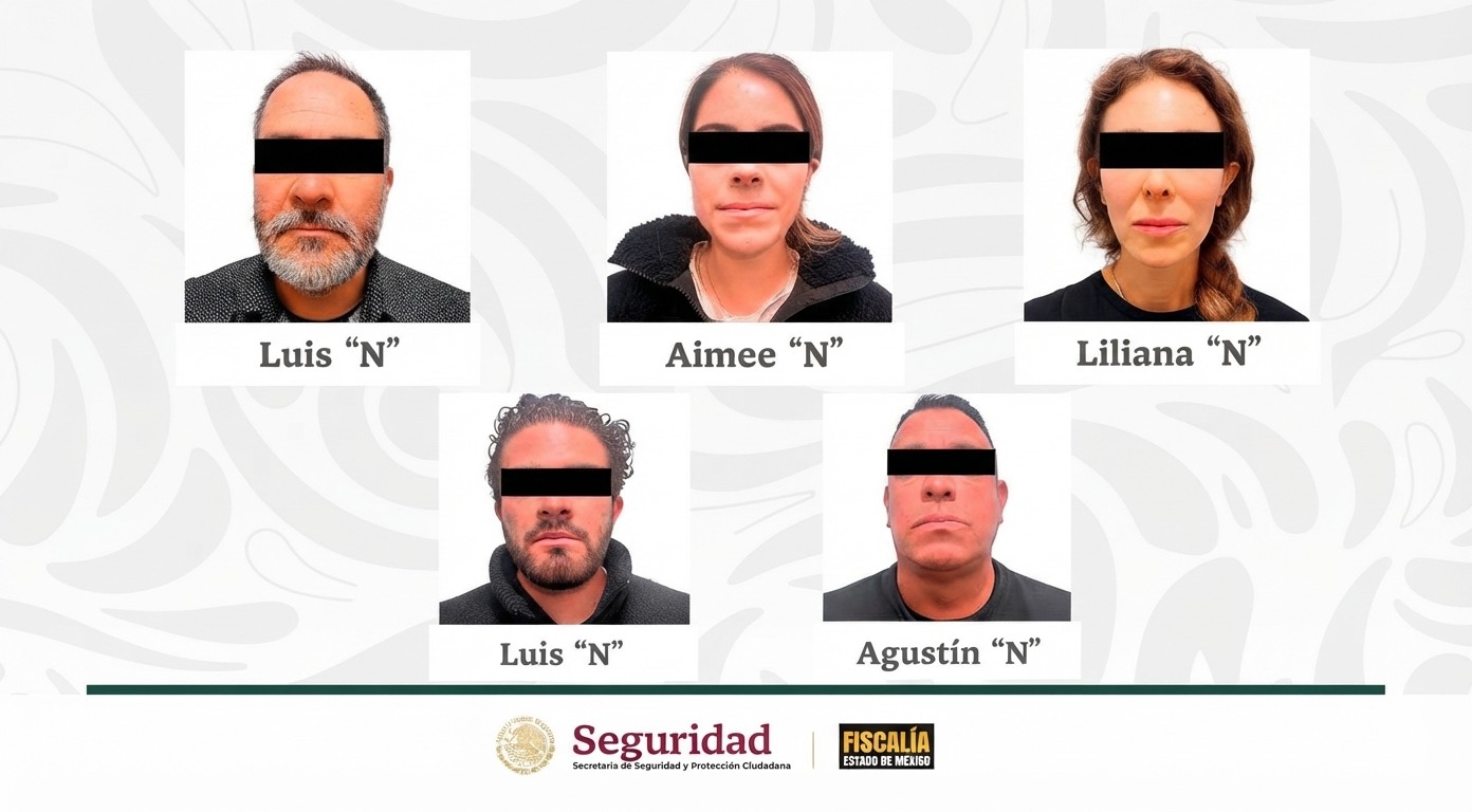 CAE EX FUNCIONARIO POR CLONAR VOCES