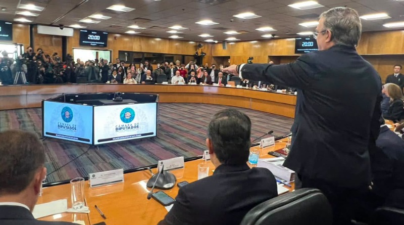 EBRARD NIEGA FRENO EN ACUERDO ARANCELARIO