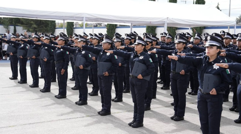 GRADÚAN 83 NUEVOS POLICÍAS EN PUEBLA