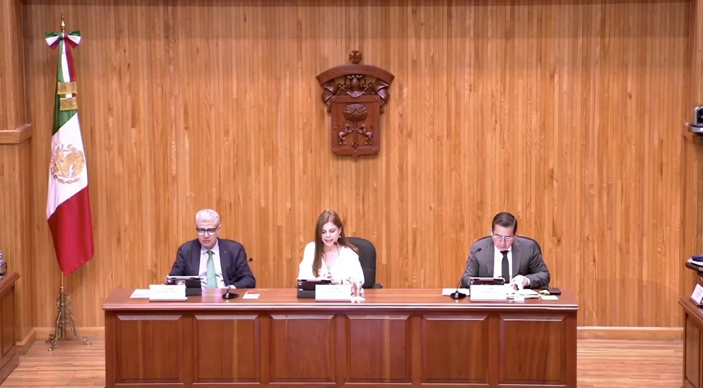 RENUEVAN EL CONSEJO GENERAL DE UDEG